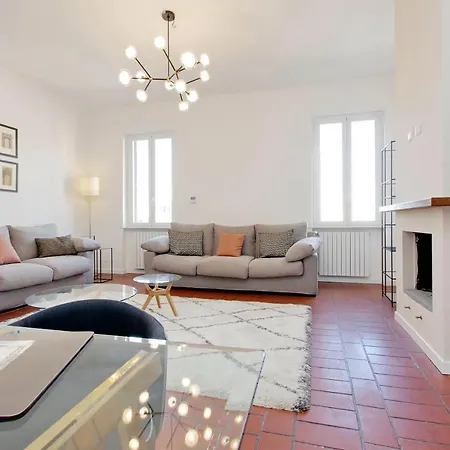 Apartment Torre Argentina - Panoramic Penthouse For 8 People With Wonderful Terrace Rome